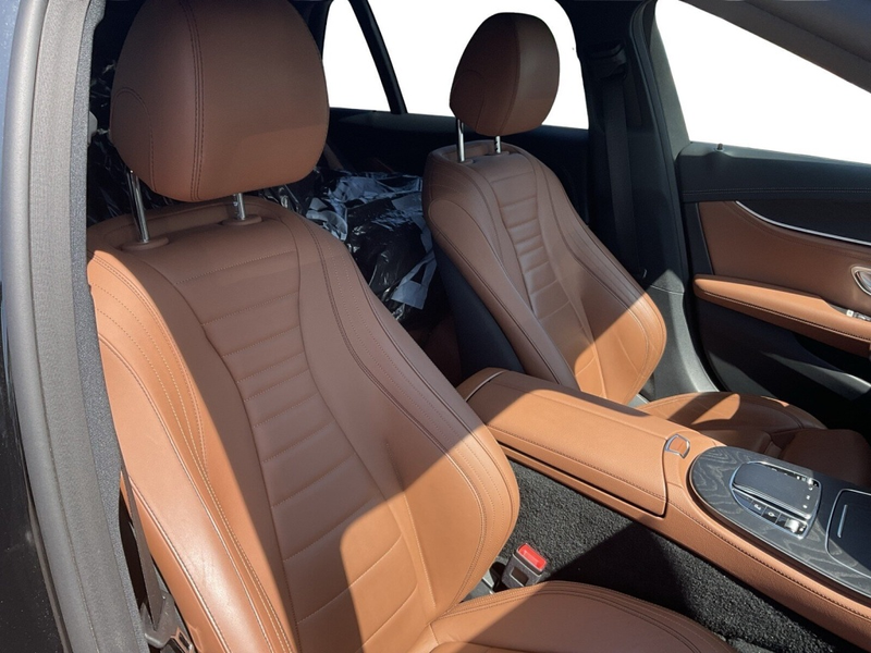 Mercedes-Benz E 300 de T-Modell ACC AUT Kam. KlimaA LED LM PDC — photo 12