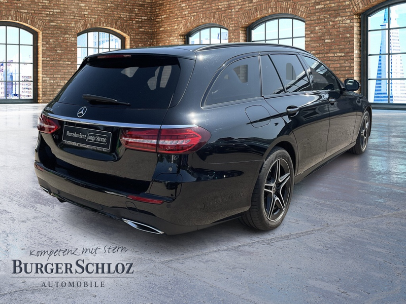 Mercedes-Benz E 300 de T-Modell ACC AUT Kam. KlimaA LED LM PDC — photo 5