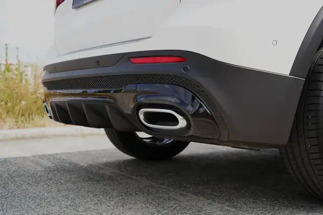 Mercedes-Benz GLB Class view 10