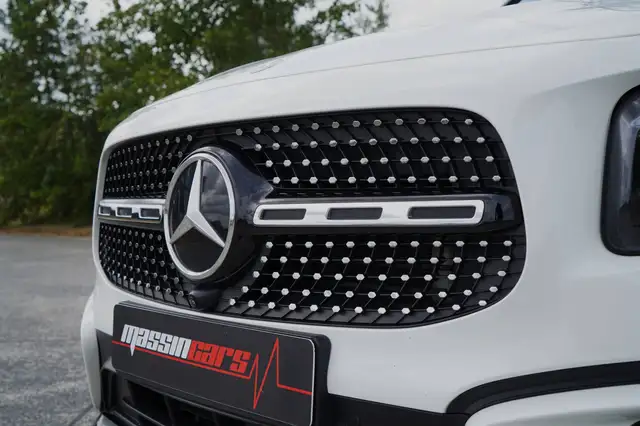 Mercedes-Benz GLB Class view 7