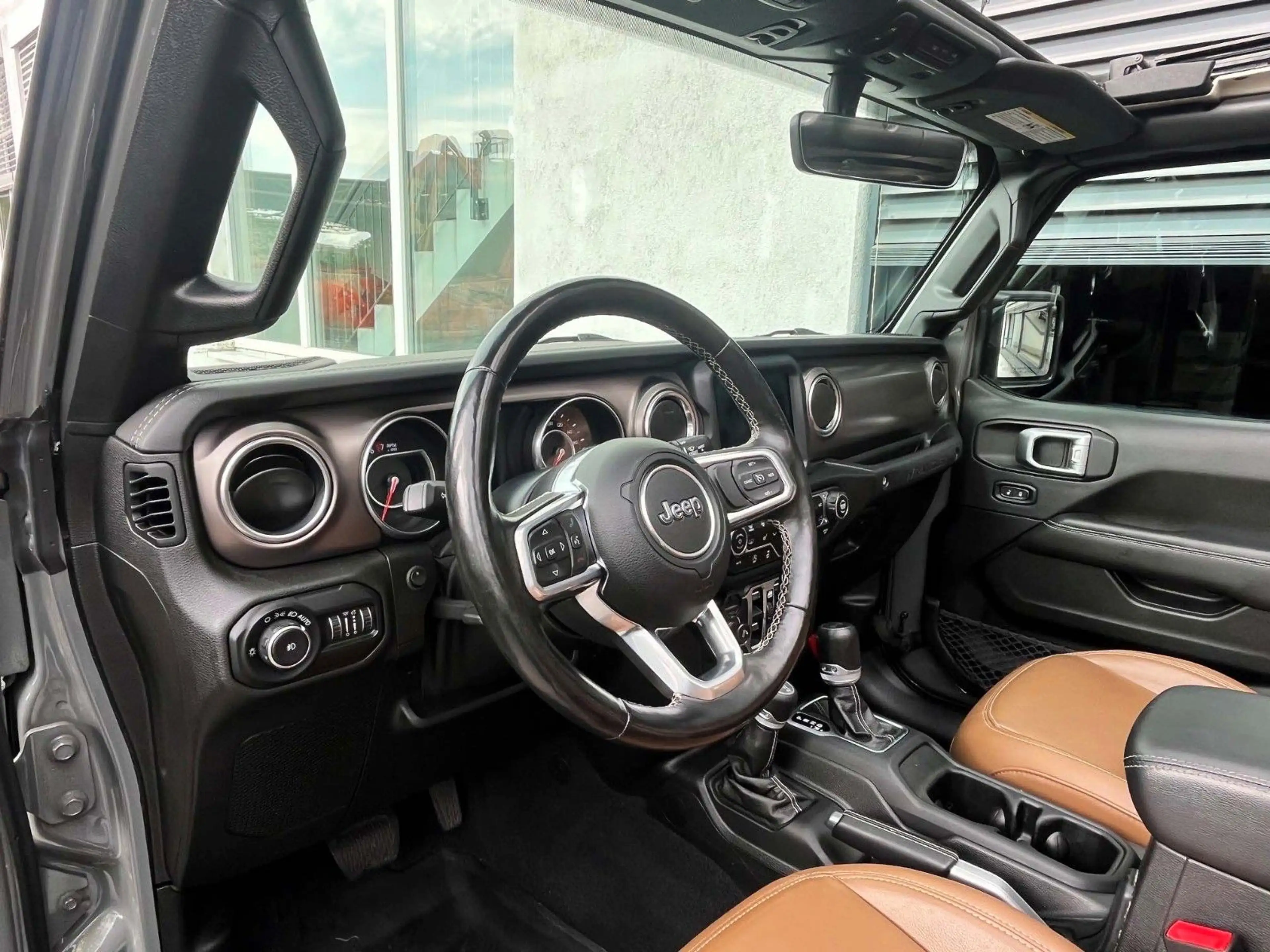 Jeep Wrangler Rubicon 3,6V6 Sky One Touch — photo 7