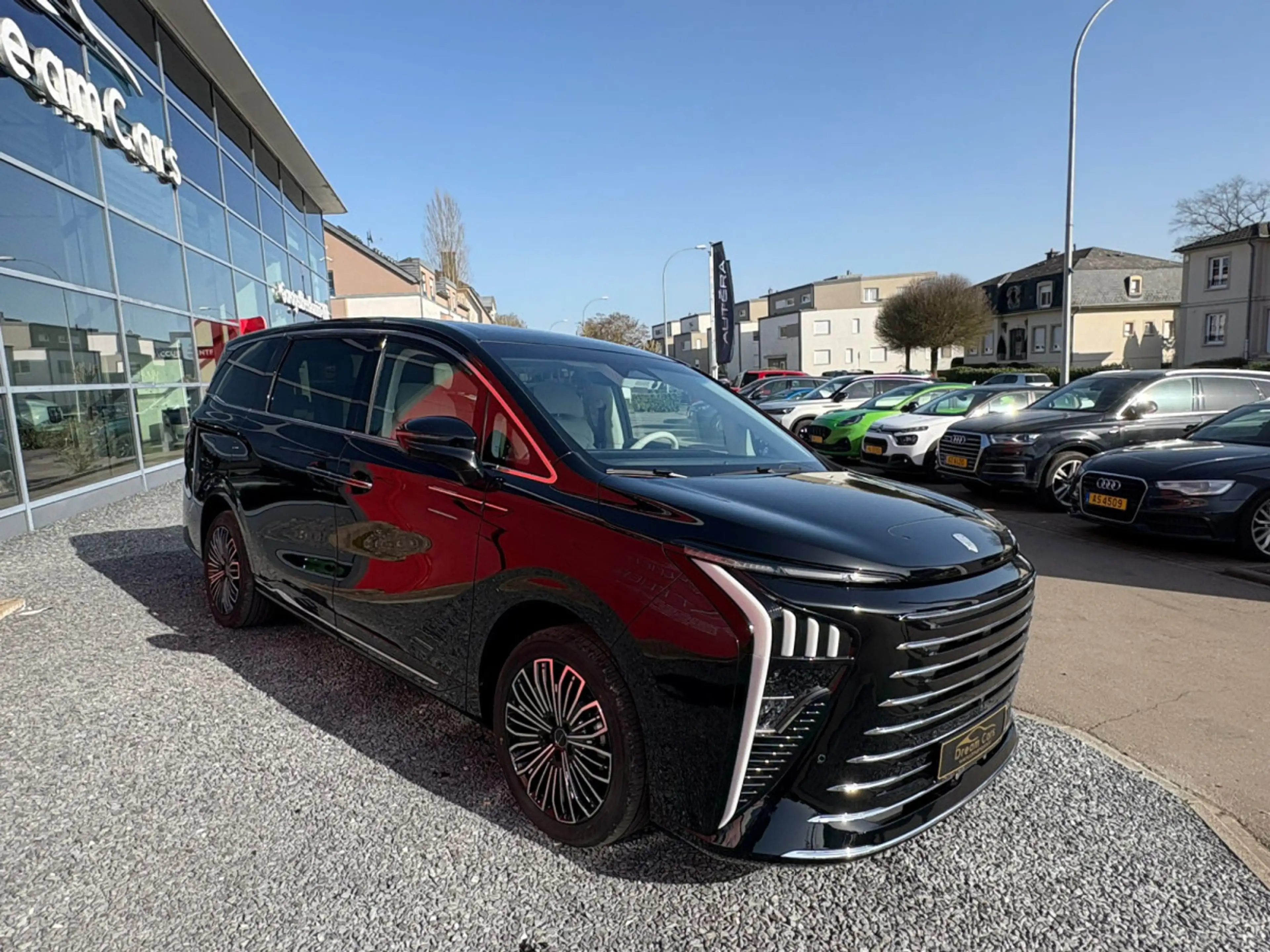 Forthing U-Tour FORTHING 9 PHEV 7 PLACES FULL OPTIONS — photo 7