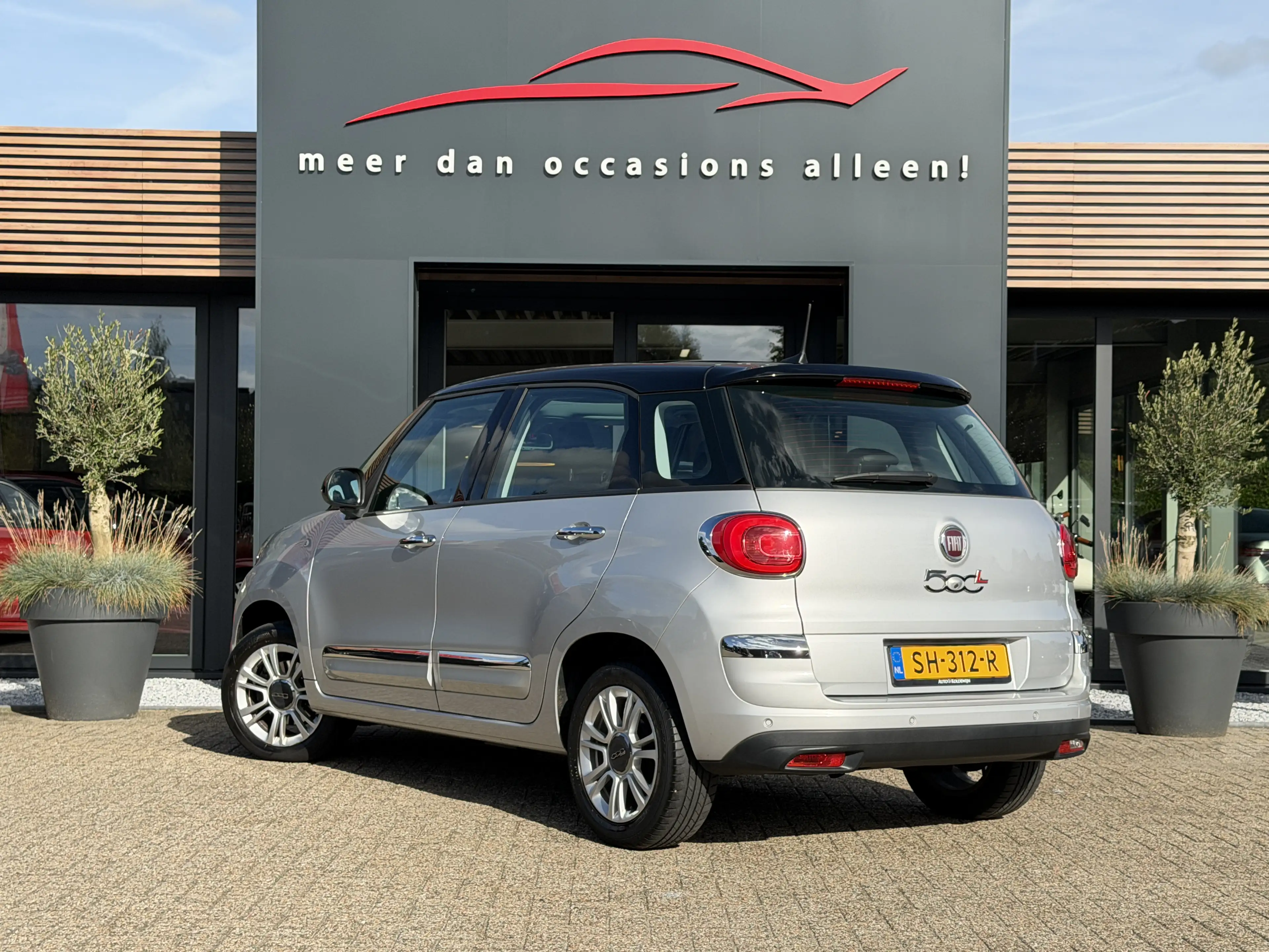 Fiat 500L Living TwinAir Turbo 105 Lounge | Pano — photo 3