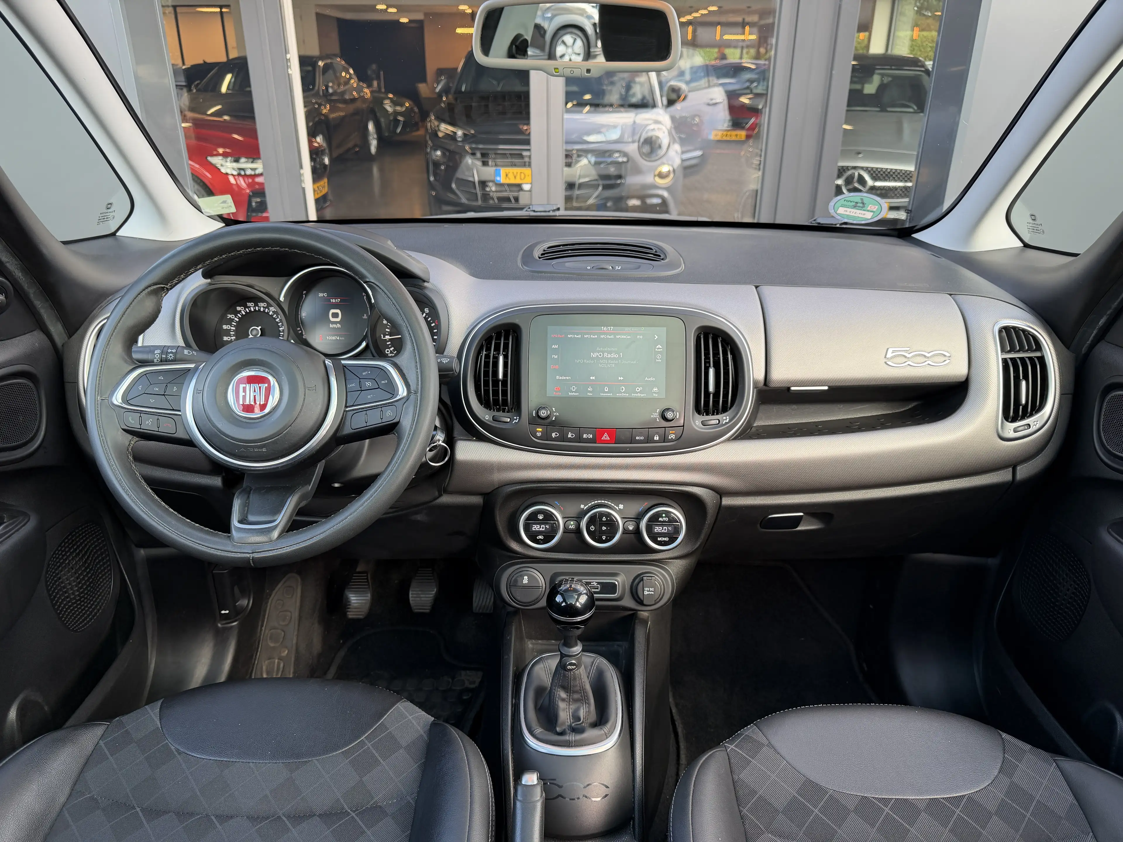 Fiat 500L Living TwinAir Turbo 105 Lounge | Pano — photo 2
