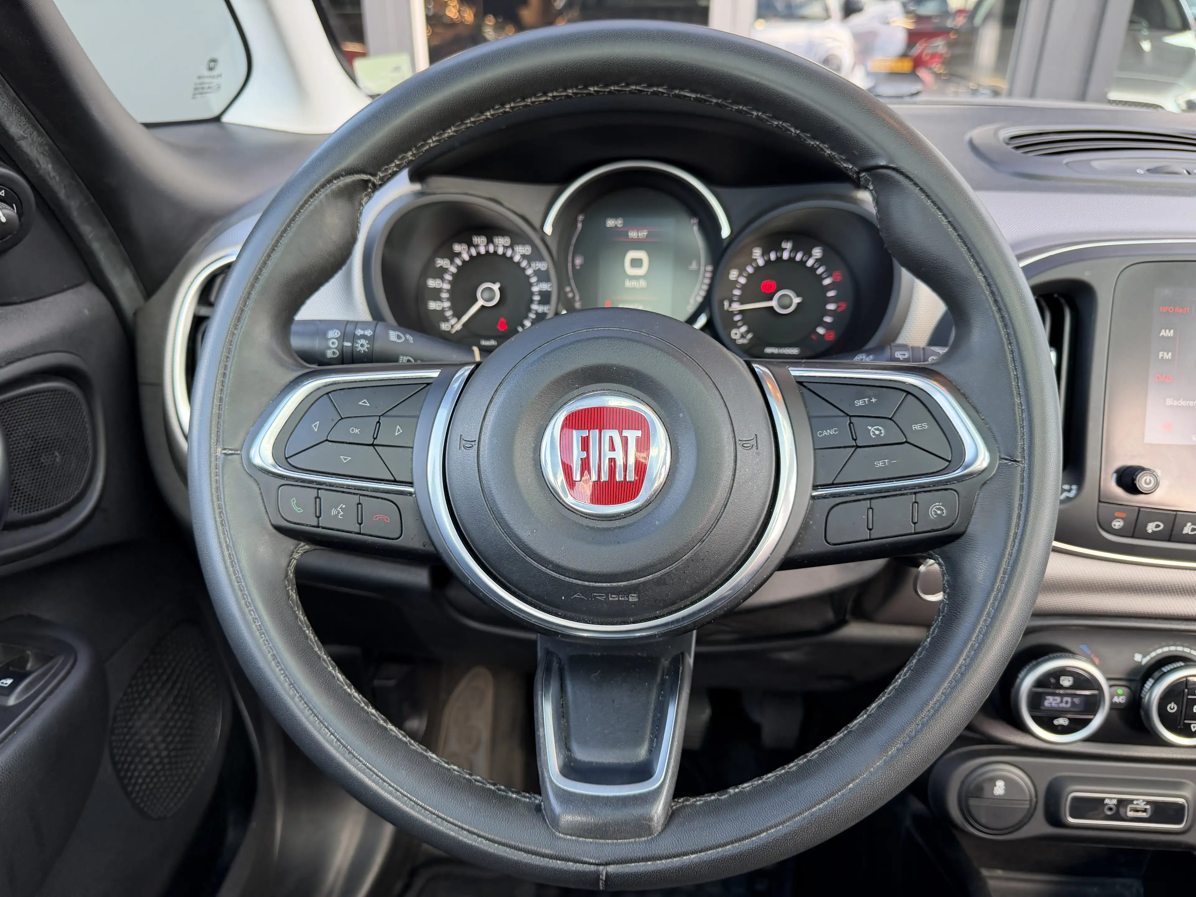 Fiat 500L Living TwinAir Turbo 105 Lounge | Pano — photo 15
