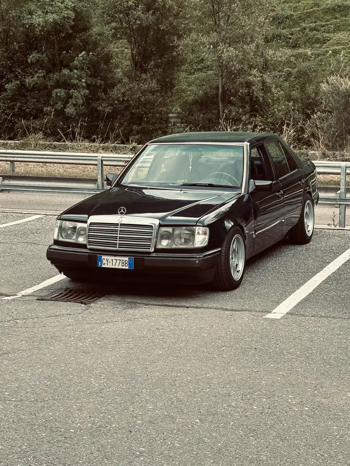 Mercedes-Benz E 230, foto 12