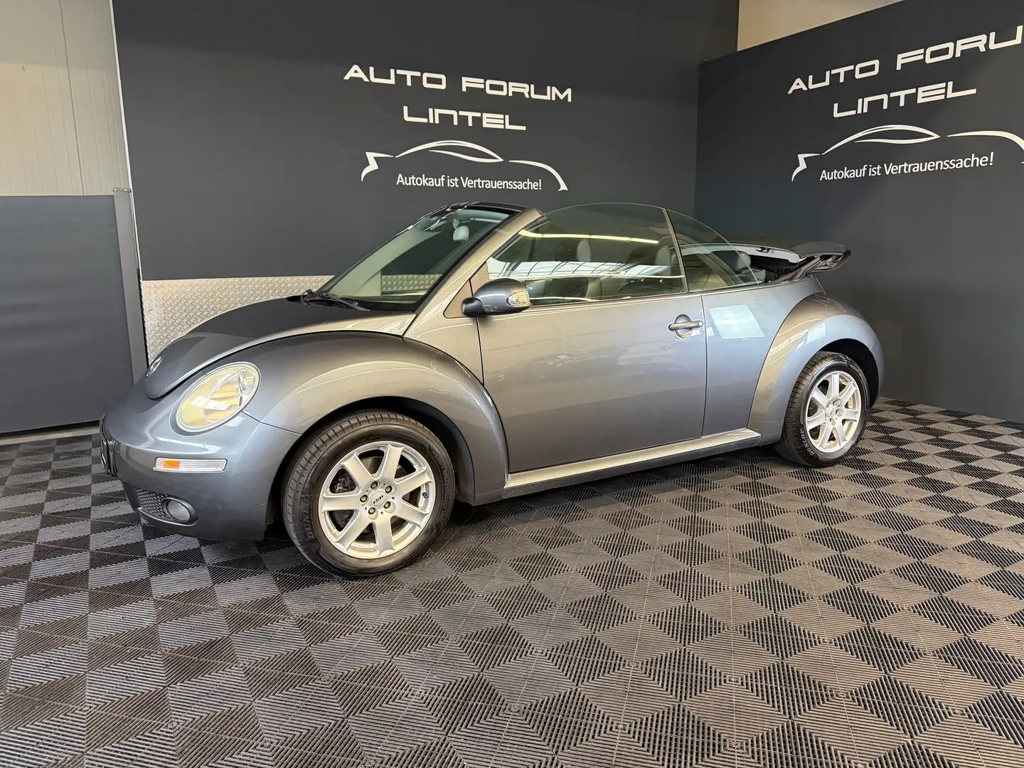 Volkswagen New Beetle 1.8 Turbo 20V Cabriolet-Scheckheft-8xBereift Grau - 2