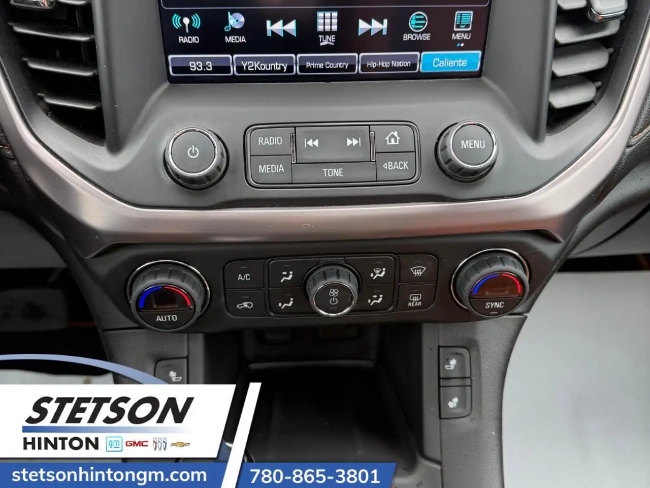 GMC Acadia photo GMC Acadia