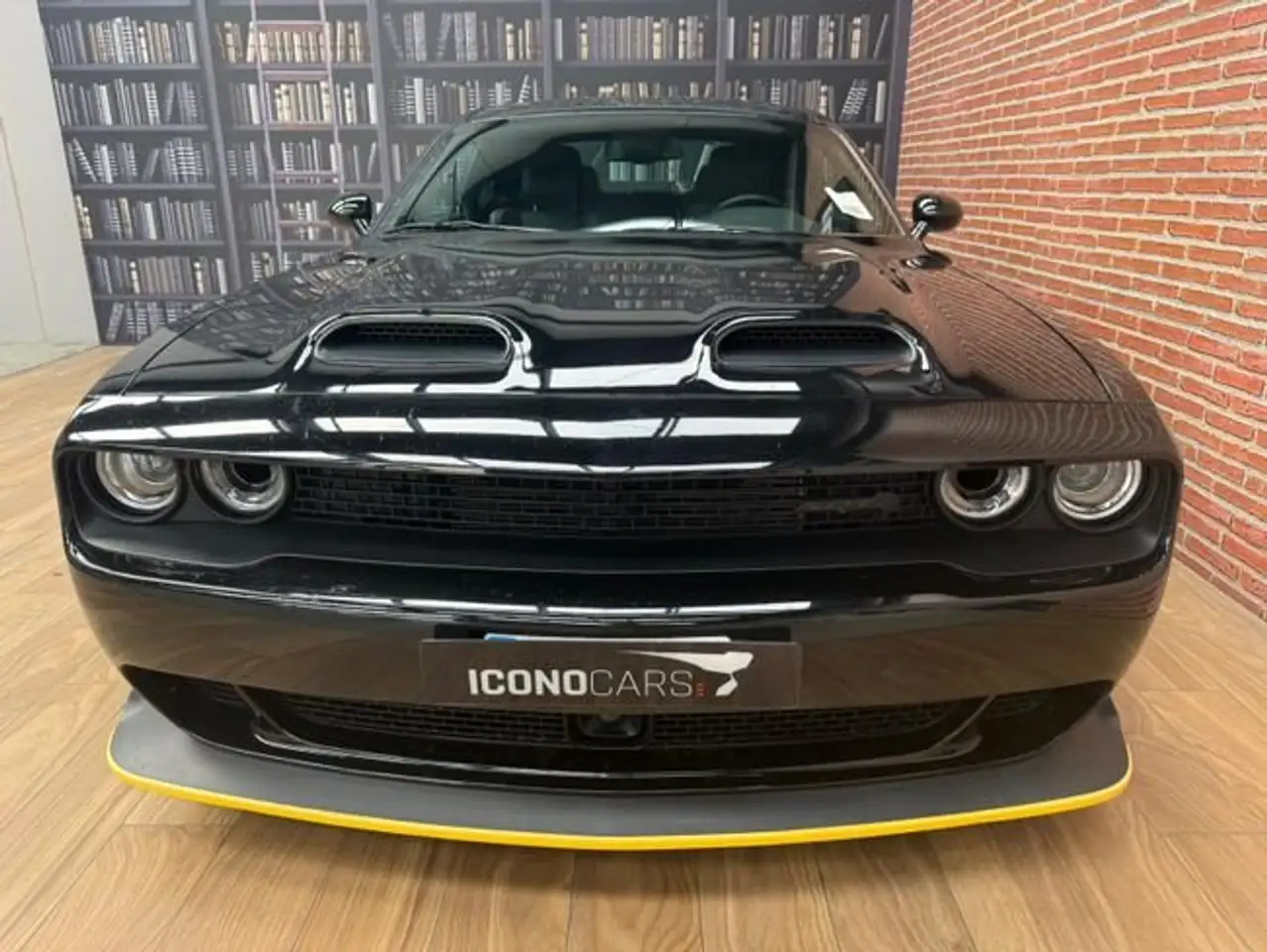 Dodge Charger 2022 — фото 12