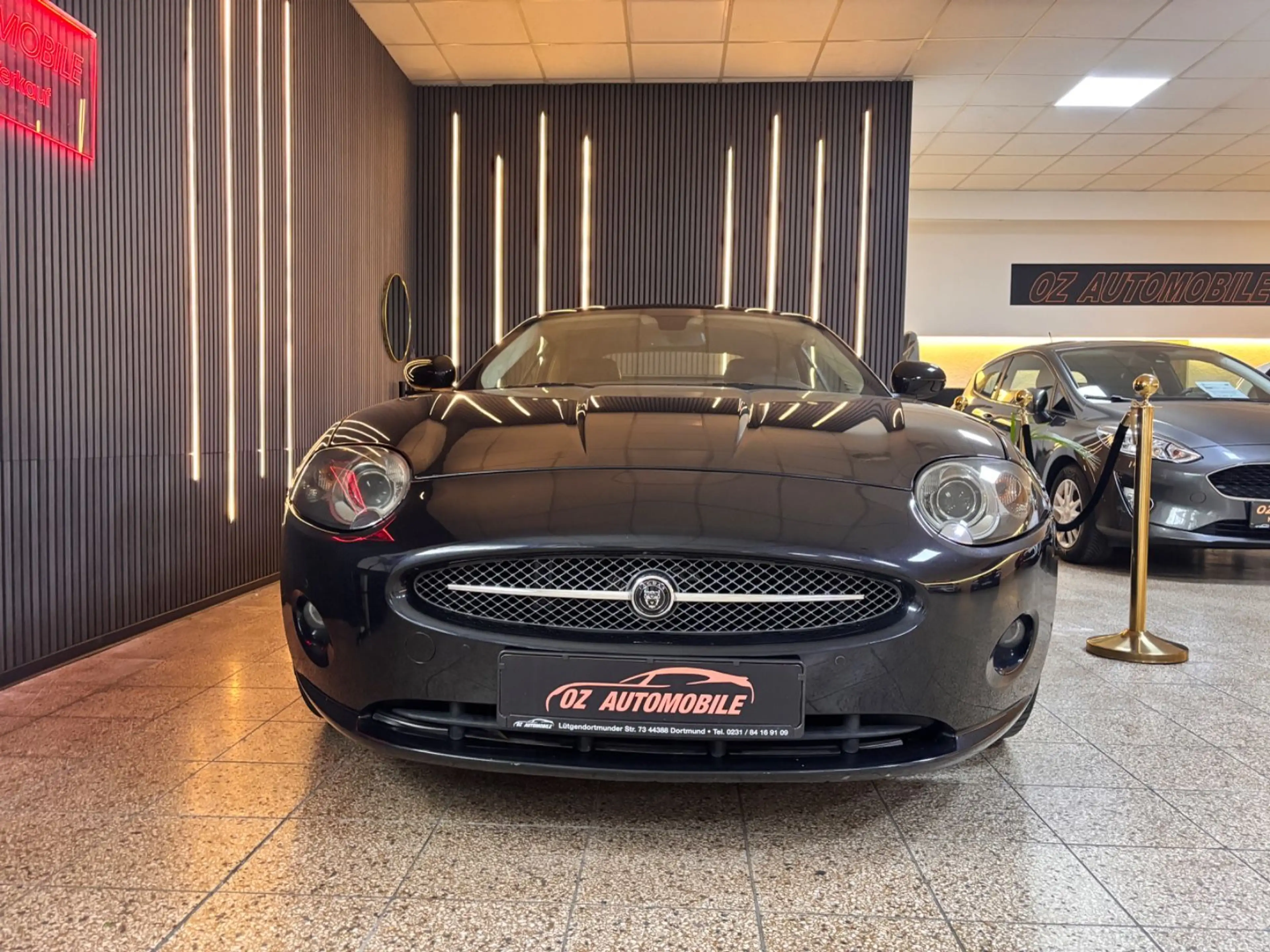 Jaguar XK Coupe / Cabriolet 3.5 V8 Cabrio — photo 4