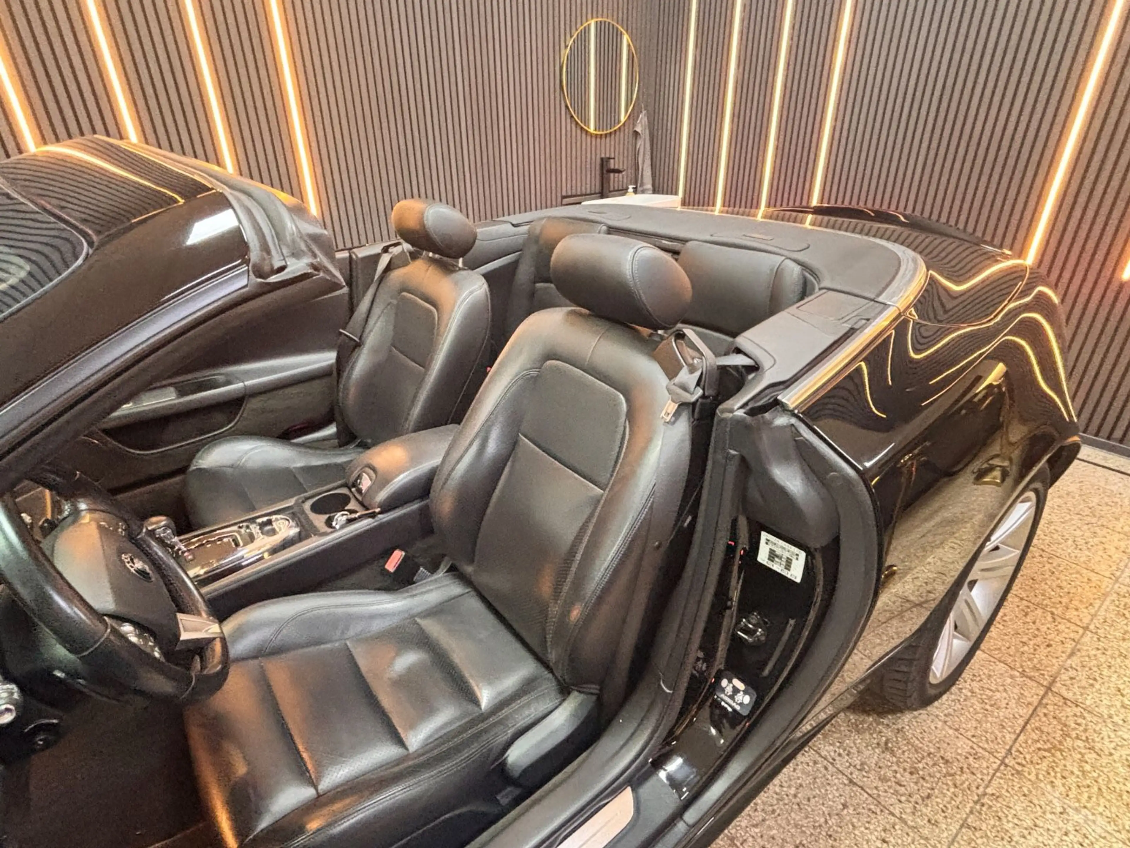 Jaguar XK Coupe / Cabriolet 3.5 V8 Cabrio — photo 12