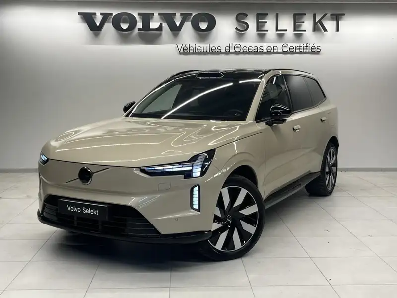 VOLVO Ex90