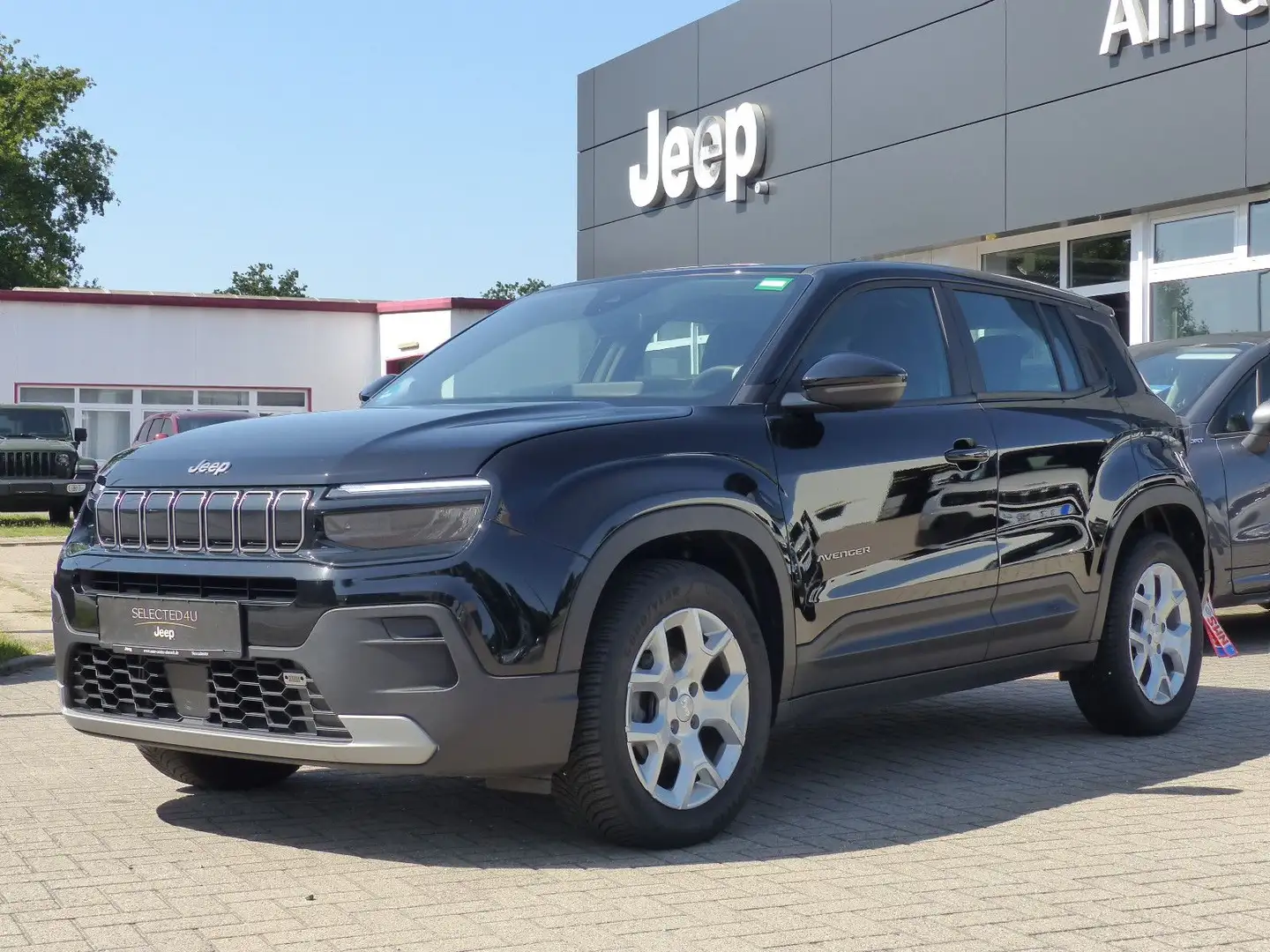 Jeep Avenger Benziner MY24 Altitude 1.2 T3 74 kW (100 Schwarz - 1