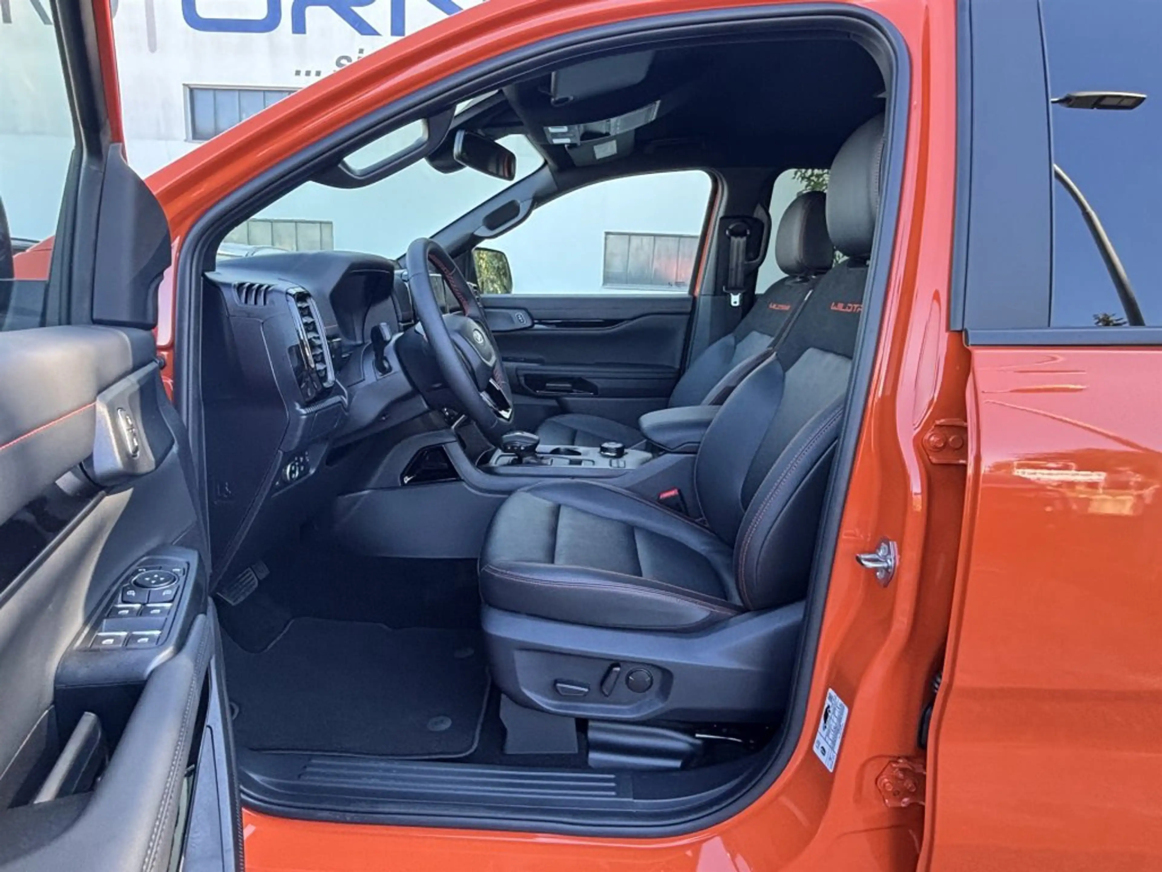 Ford Ranger DOKA Wildtrak 2.3EcoBoost PHEV 281PS A10 — photo 9