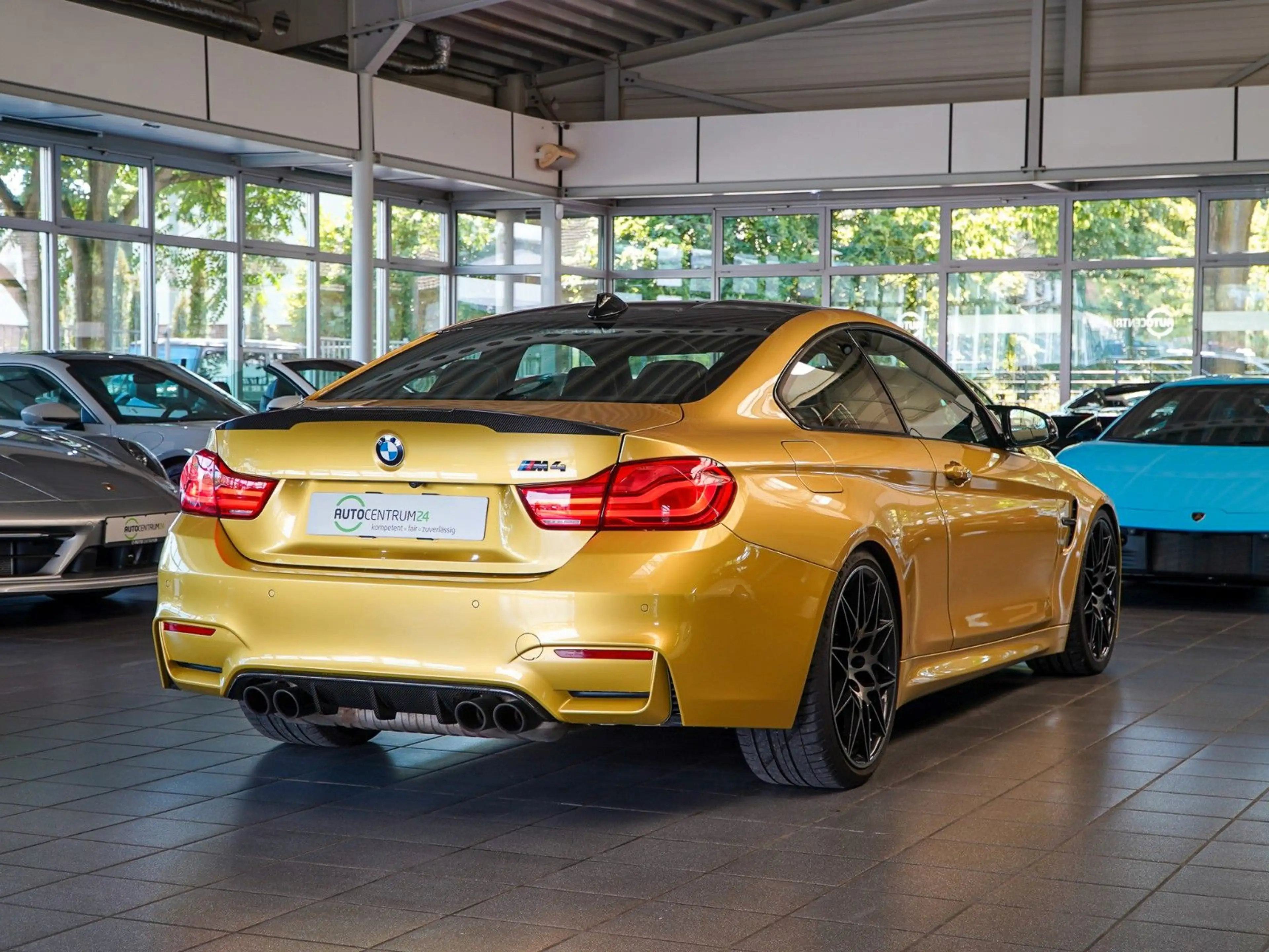 BMW M4 Competition LCI 2 Carbon Memo HUD ST XTA — photo 12