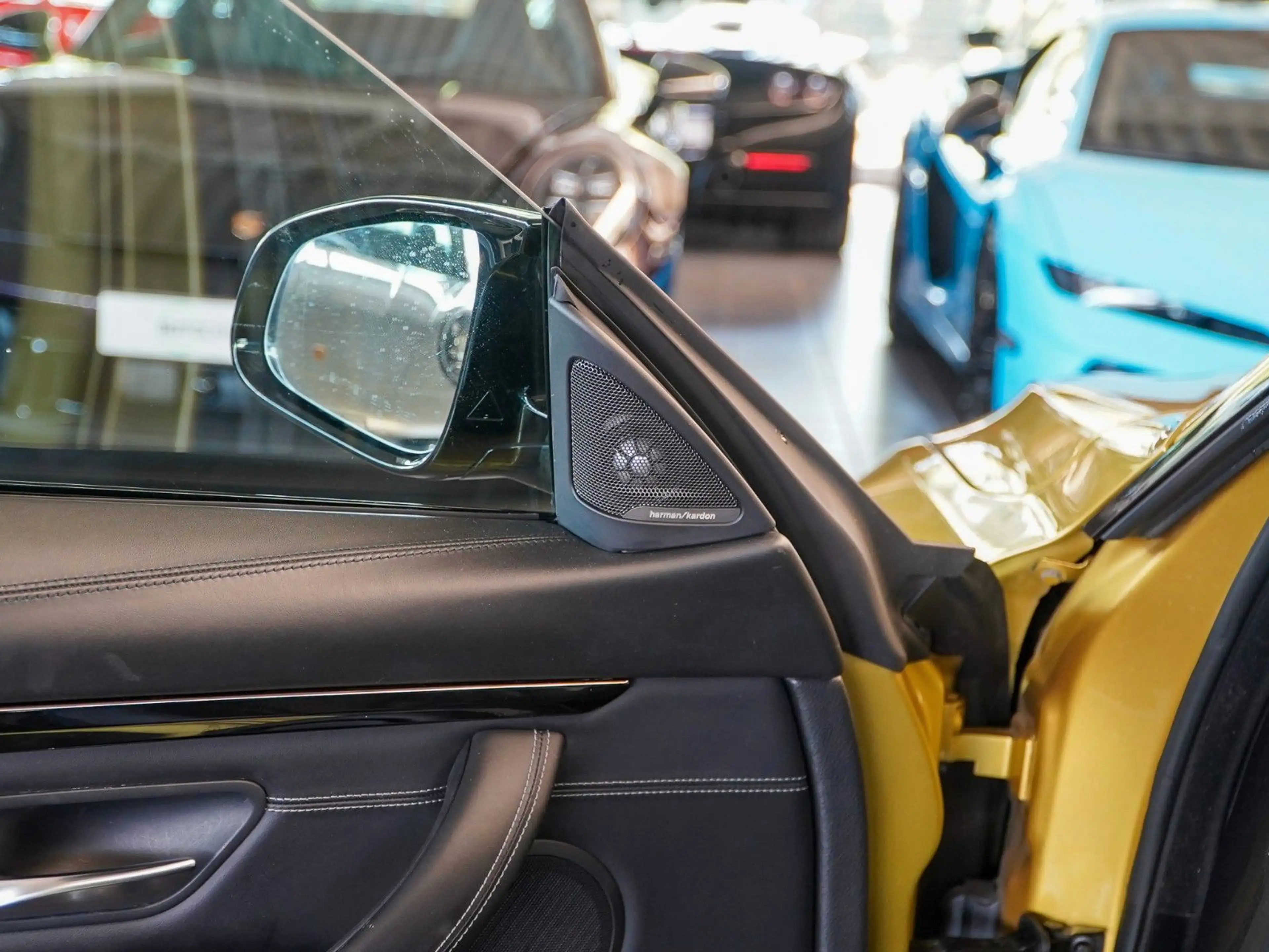 BMW M4 Competition LCI 2 Carbon Memo HUD ST XTA — photo 14