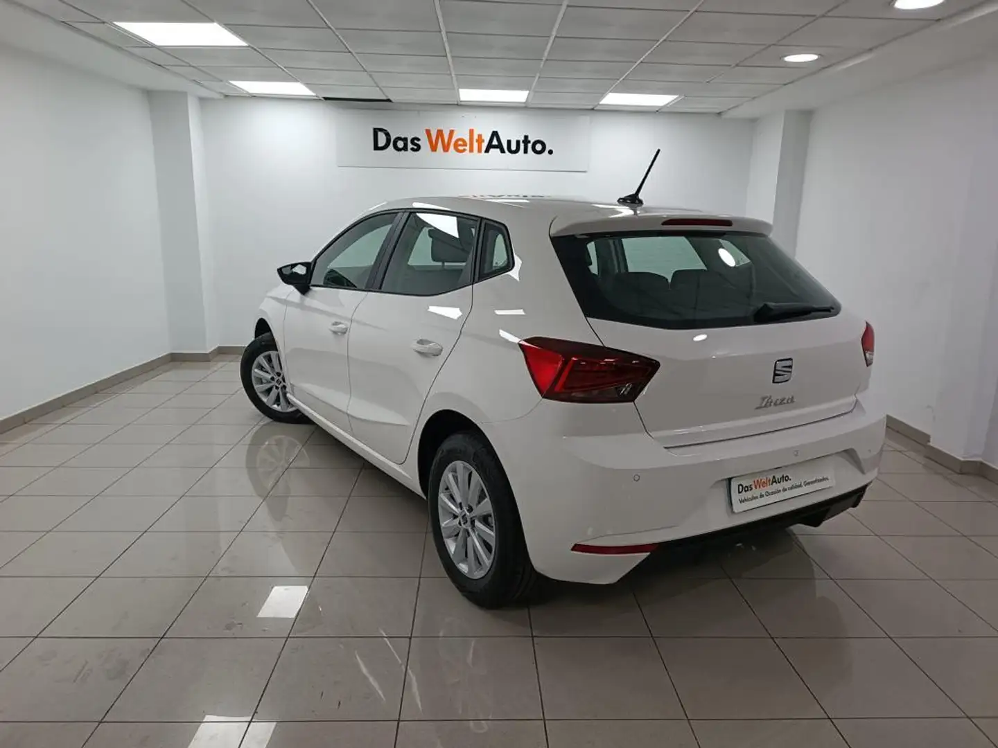 SEAT Ibiza 1.0 MPI S&S Style Salta 80 Blanco - 2