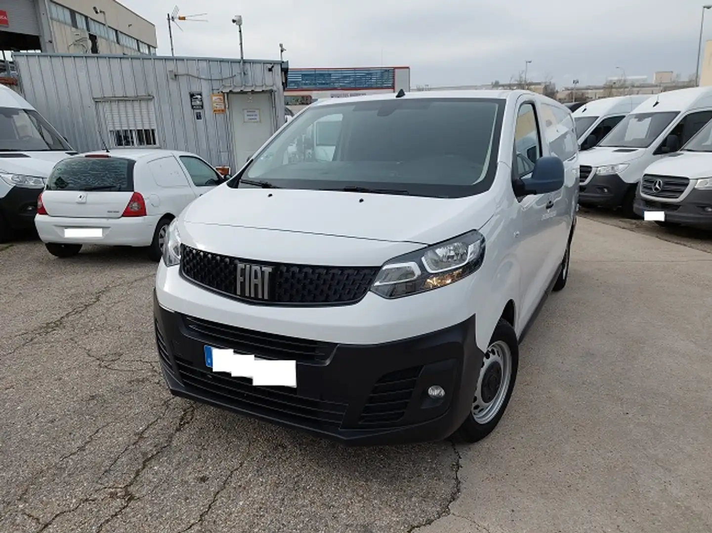Fiat Scudo Furgón 1.5BlueHDI L2 100 Blanco - 2