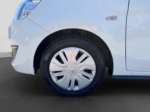 Mitsubishi Space Star view 7
