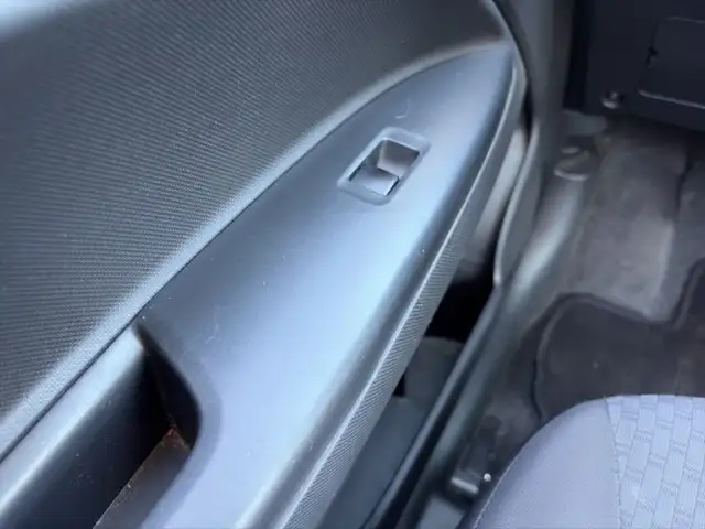 Mitsubishi Space Star view 14