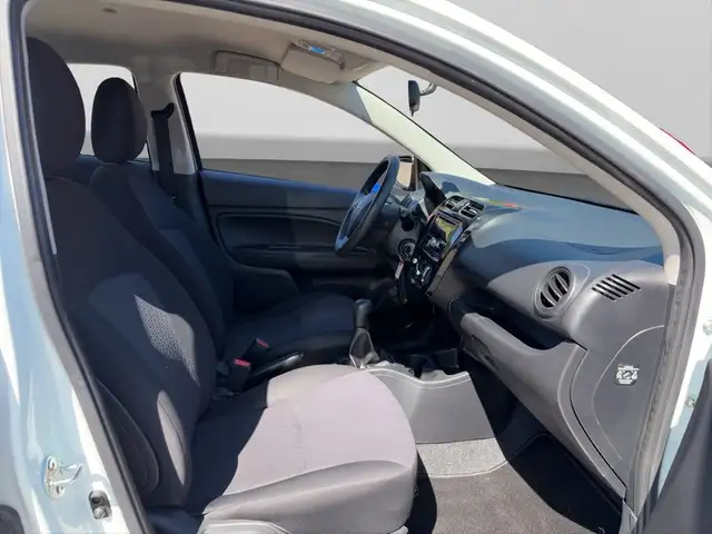 Mitsubishi Space Star view 9