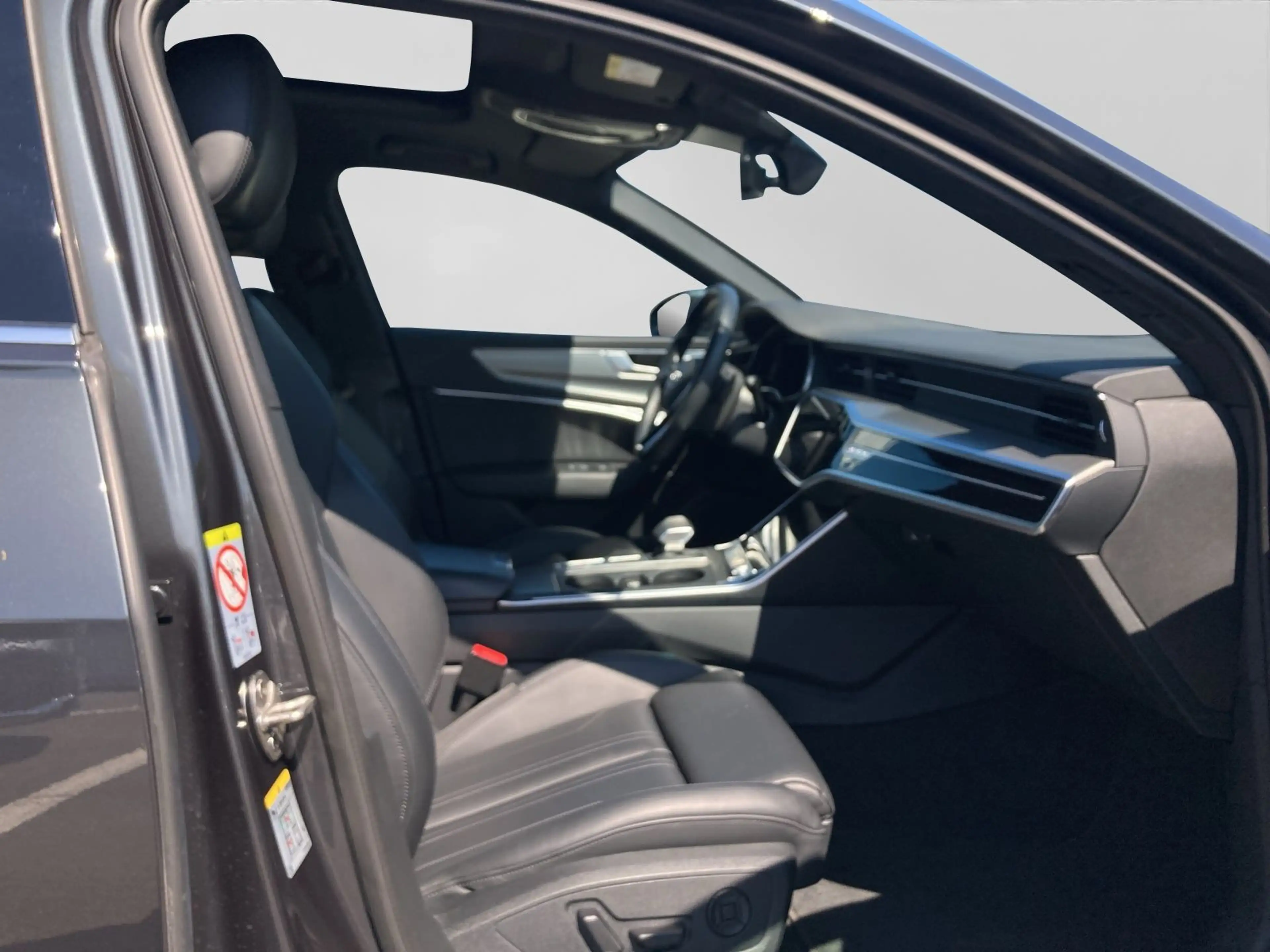 Audi A6 40 TDI Q SPORT PANO LM20 LEDER MATRIX — photo 4