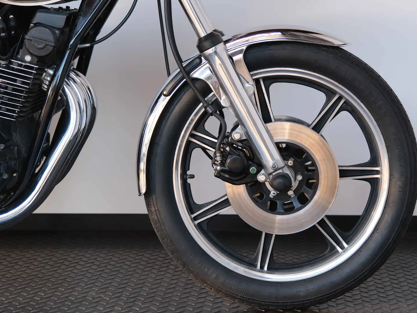 Yamaha XS 750 mit Porsche Sound - worldwide shipping - Plateado - 2