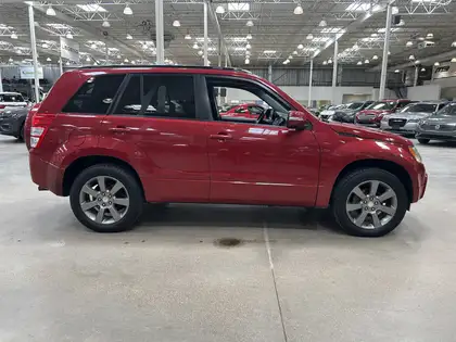 2011 Suzuki Grand Vitara JLX | AWD | LEATHER | SUNROOF | 66524476