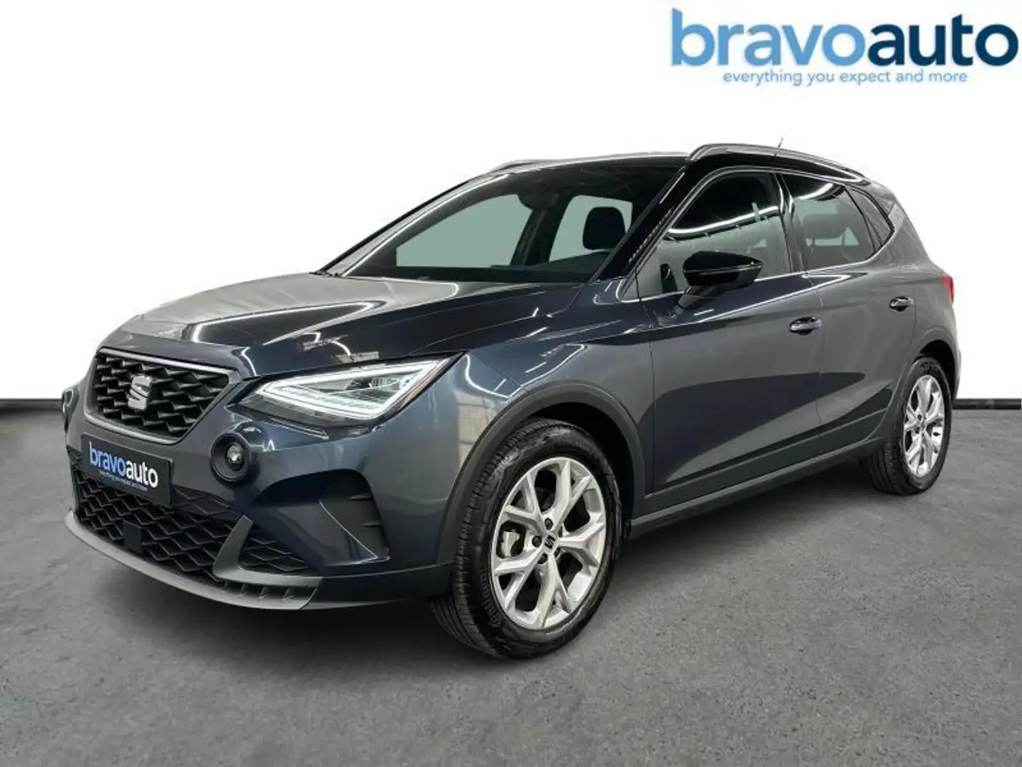 SEAT Arona 1.0TSI FR Gris - 1