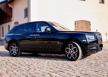 Cullinan Black Badge