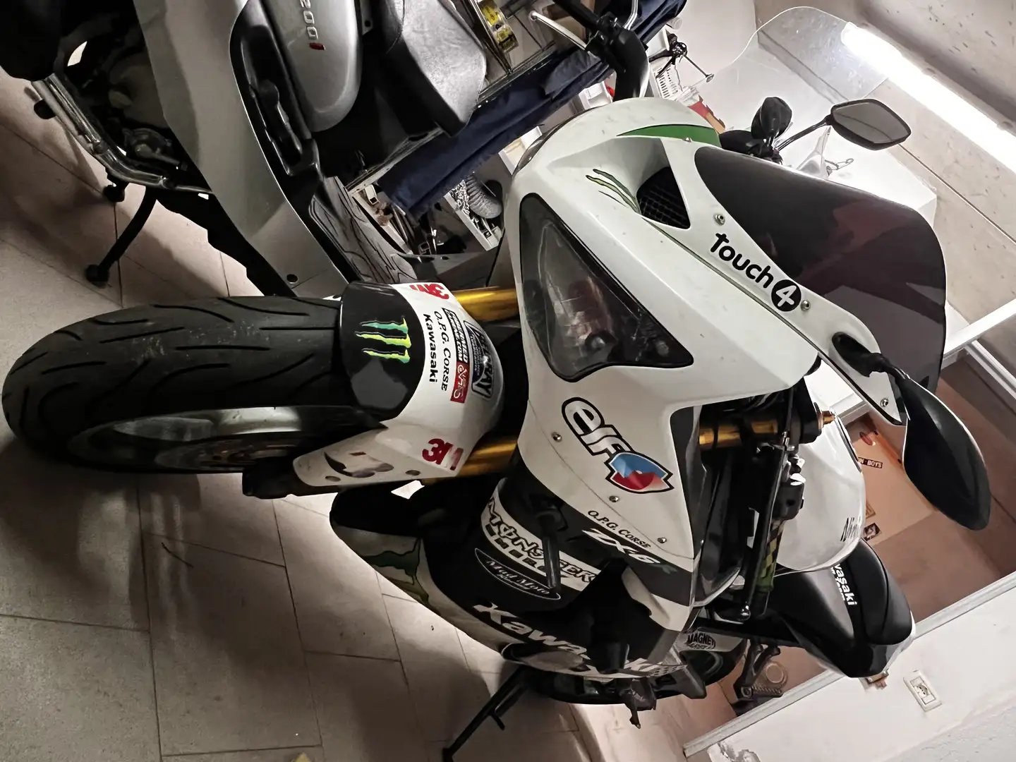 Kawasaki Ninja 650 zx6r - 2