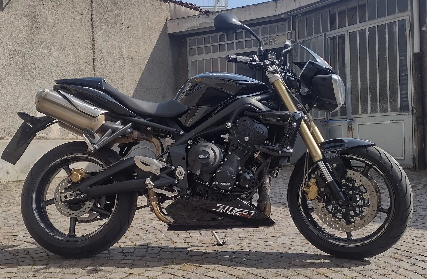 Triumph Street Triple 675 Noir - 1