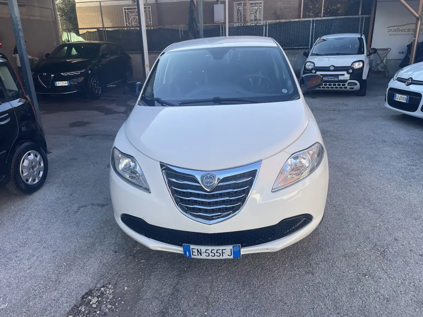 Lancia Ypsilon 1.2 8v Gold ecochic Gpl 69cv - 2