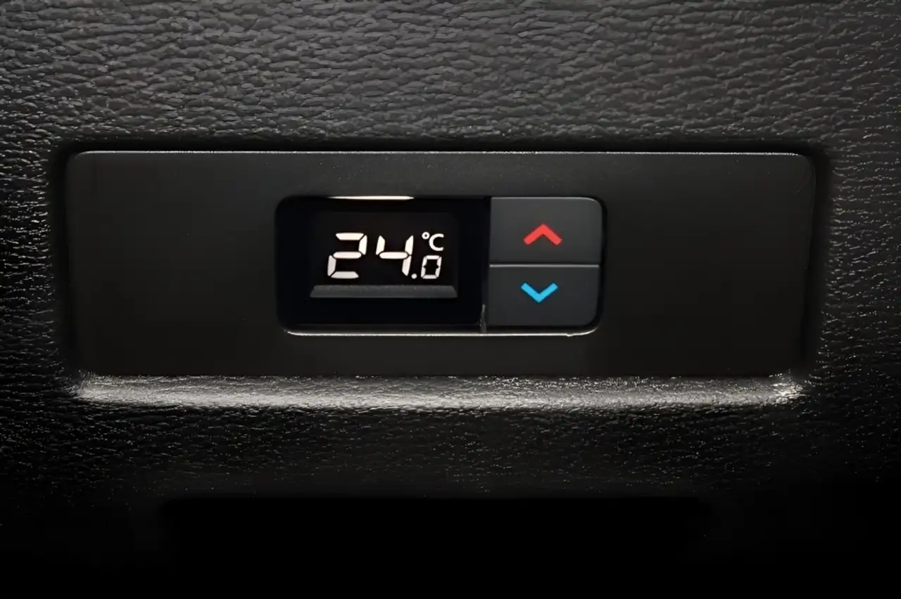 Mitsubishi Outlander снимка Mitsubishi Outlander