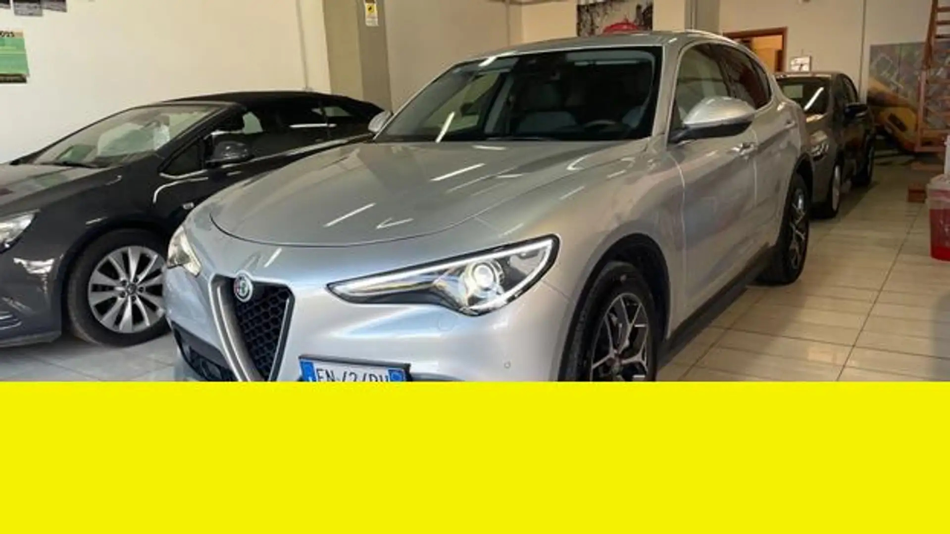 Alfa Romeo Stelvio - 1