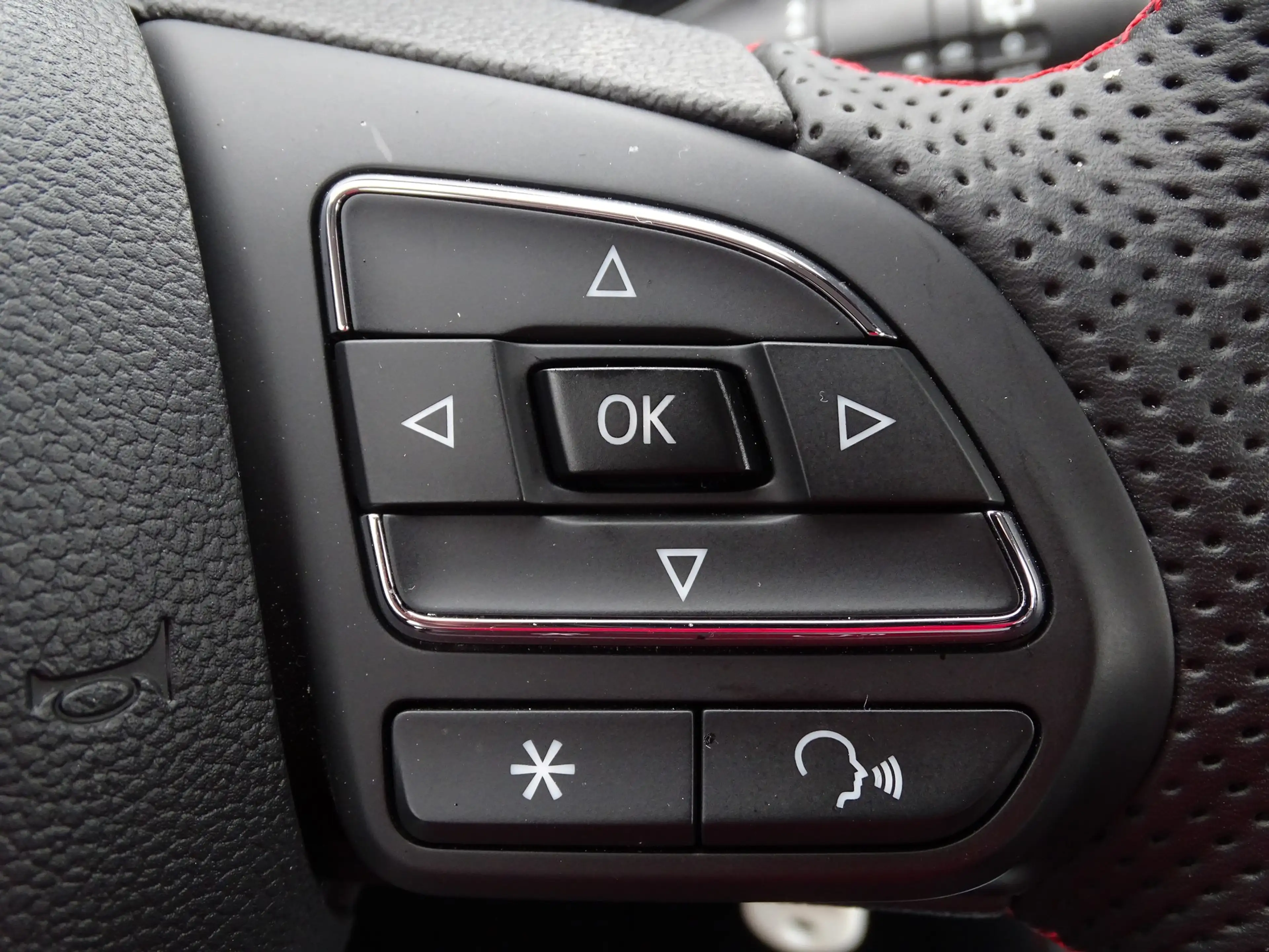 MG ZS 1.5 VTi-Tech Luxury LED Navi 360° Sitzheizung — photo 15
