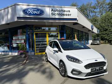 ST mit Recaro-Sportsitzen