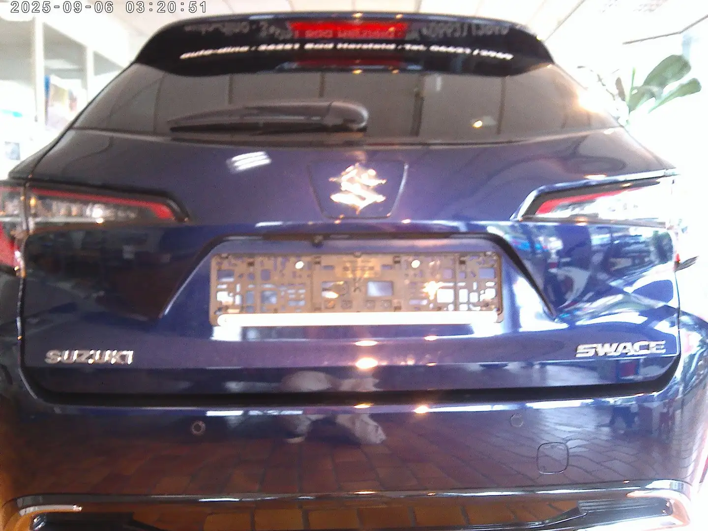 Suzuki Swace Comfort+  CVT Hybrid Bleu - 2