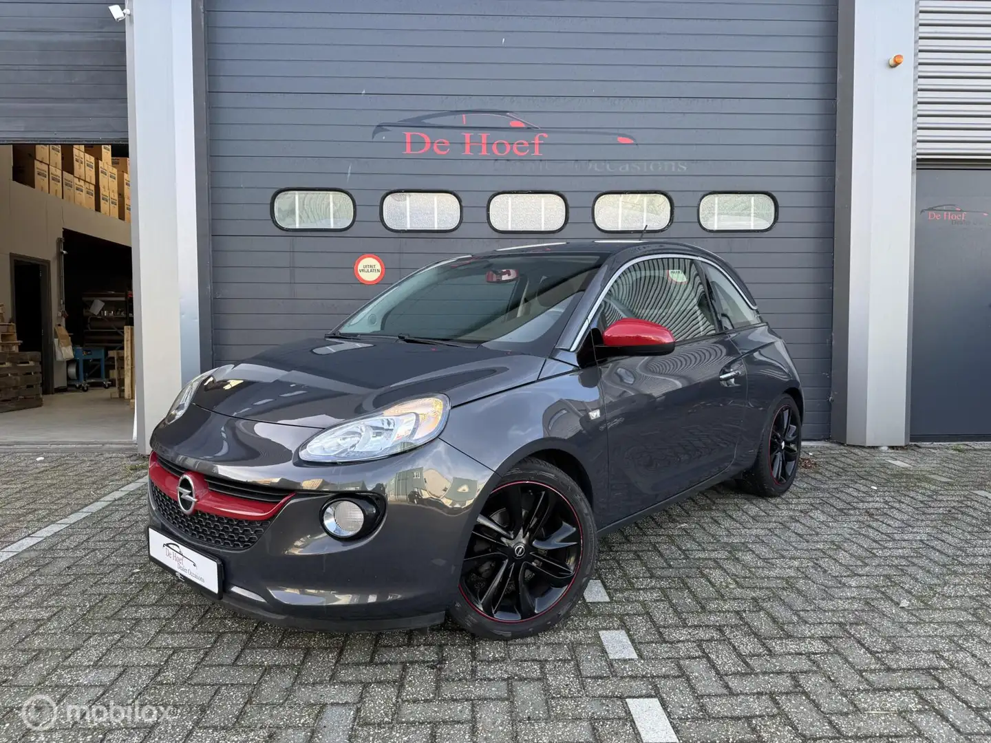 Opel Adam 1.2 GLAM✓Airco ✓CarPlay ✓Cruise ✓Nw APK Grijs - 1
