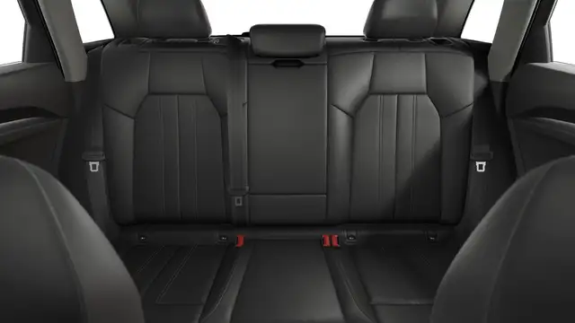 Audi Q5 view 10
