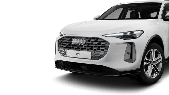 Audi Q5 view 5