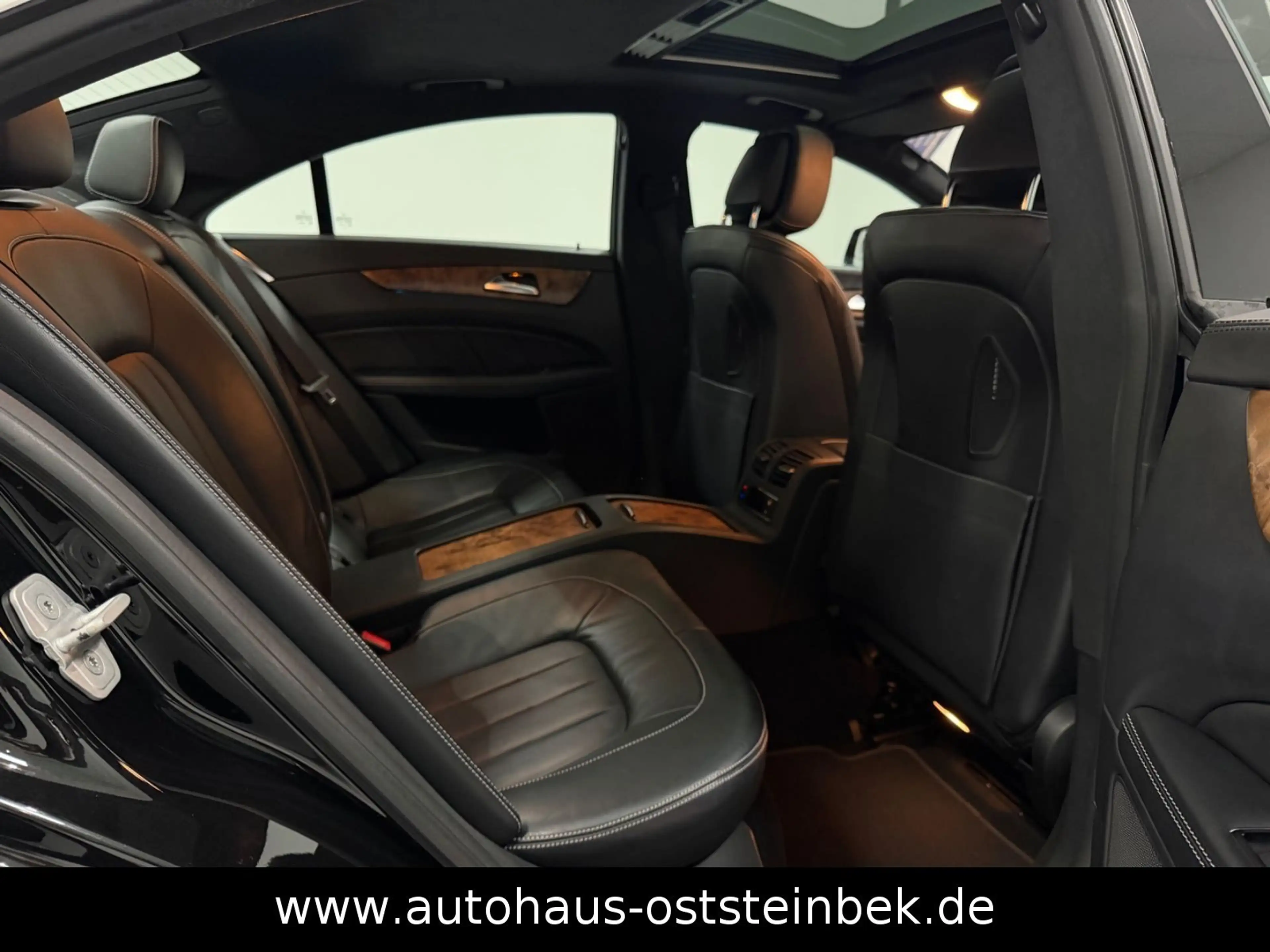 Mercedes-Benz CLS 350 BLUETEC/AMG-LINE/BI-XEN/MEMORY/360°KAM/ — photo 14