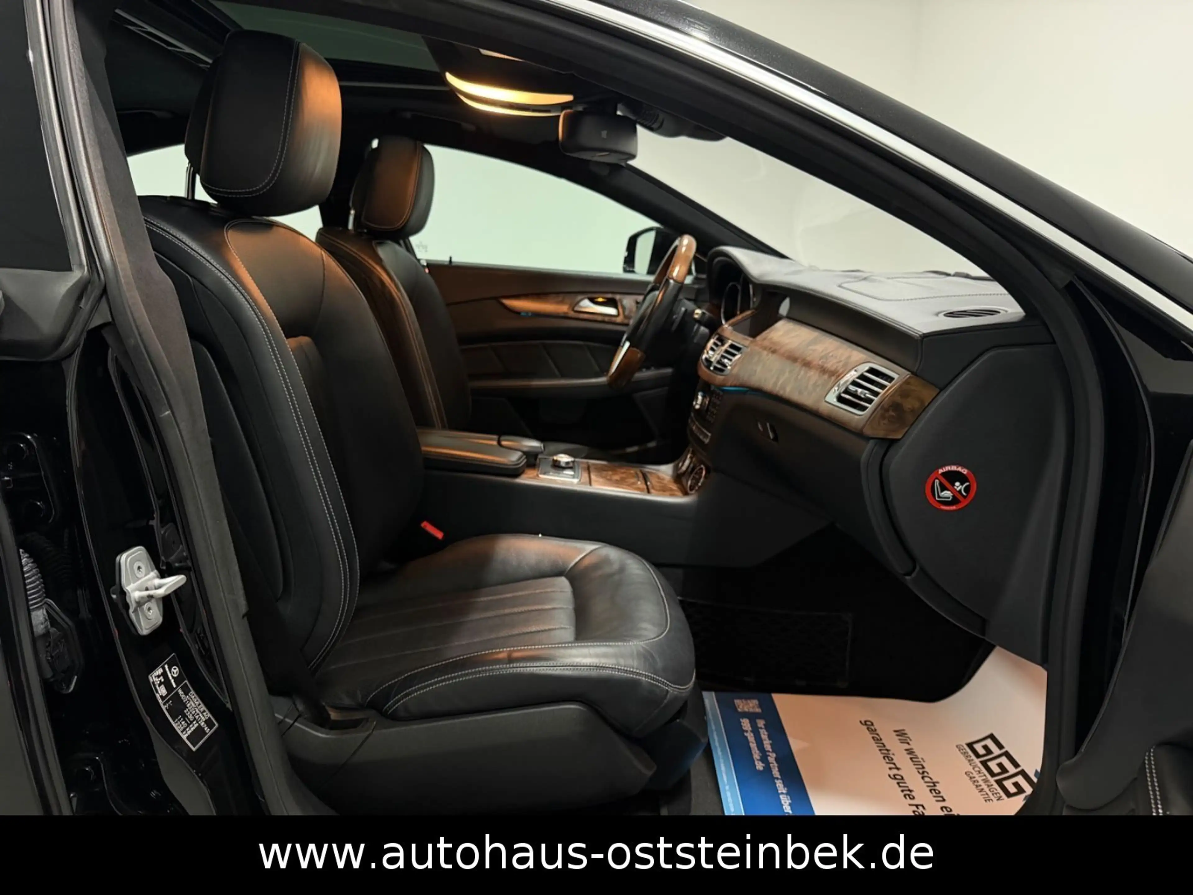 Mercedes-Benz CLS 350 BLUETEC/AMG-LINE/BI-XEN/MEMORY/360°KAM/ — photo 12