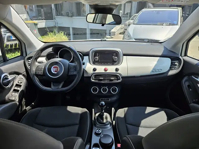 Fiat 500x view 9