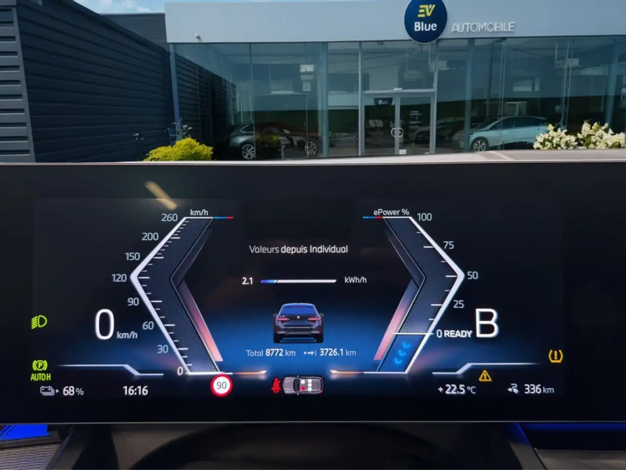 BMW i5 eDrive40 Touring M SPORT 81.2 kWh, миниатюра 12