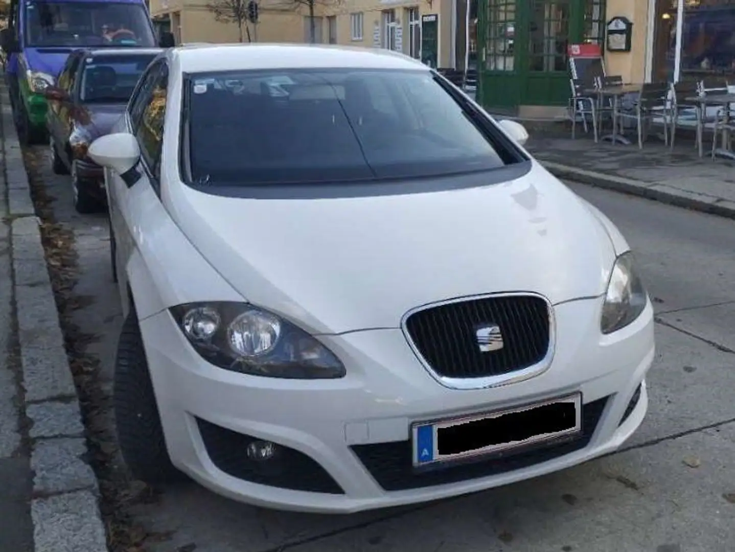 SEAT Leon Leon Chili 1,6 TDI CR Chili Weiß - 2
