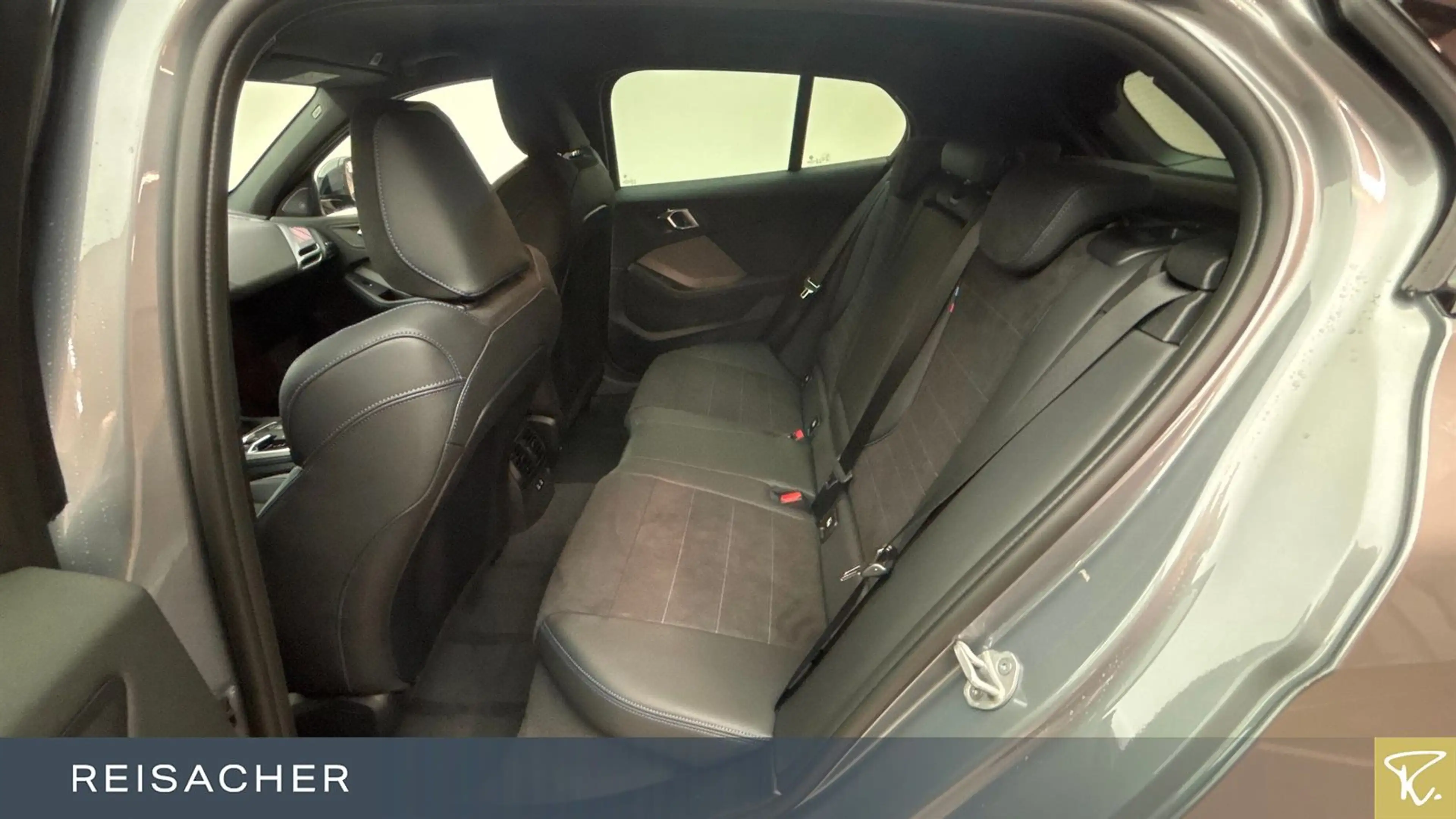 BMW 120 Sportpaket Autom. Parksystem Sportsitze — photo 8