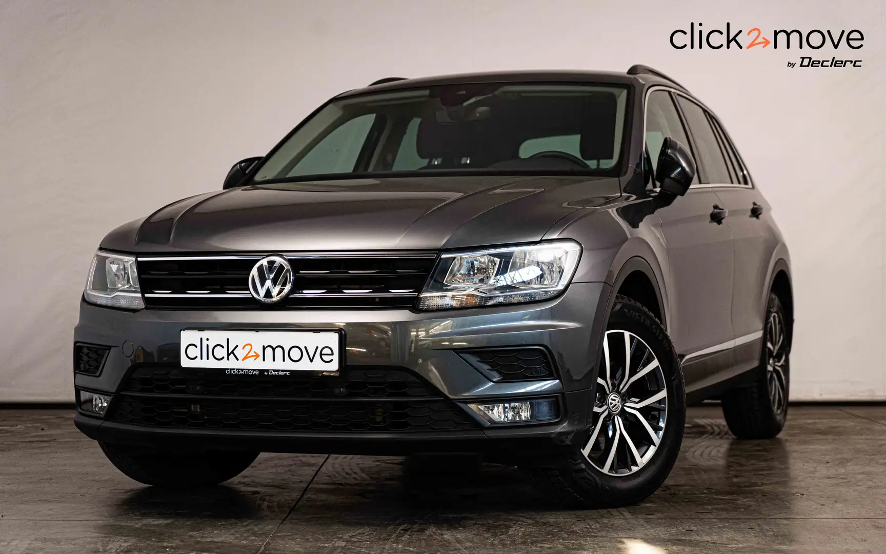 Volkswagen Tiguan Tiguan 2.0 TDi SCR Comfortline BMT DSG Grijs - 1