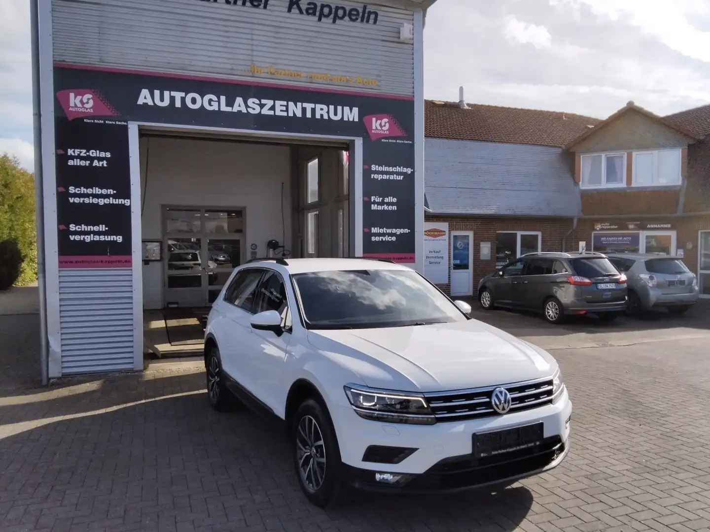 Volkswagen Tiguan 2.0TDI Comfortline 4Motion Autom./AHK/SHZG Blanc - 1