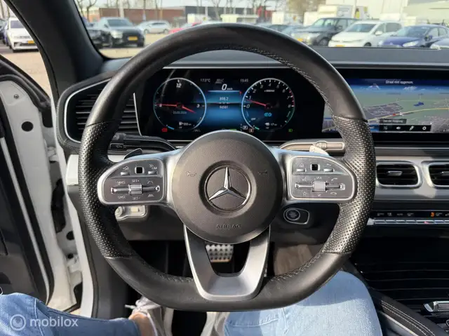 Mercedes-Benz Gle view 12